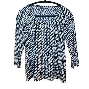 Chico's - Black and White Patterned Top - Size 0